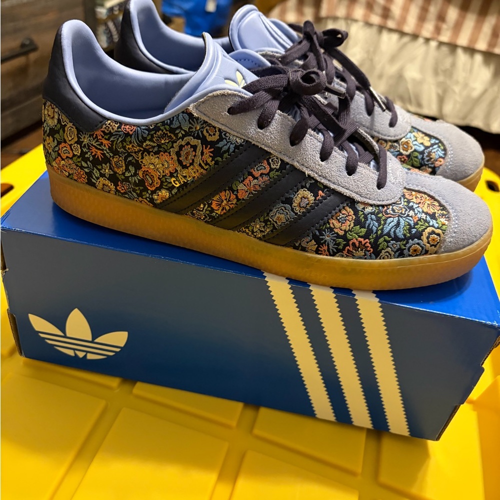 Adidas Gazelle Floral Print